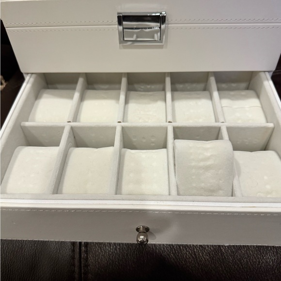 White Jewelry Organizer Box - Perfect for Watches + Bracelets - Picture 2 of 8